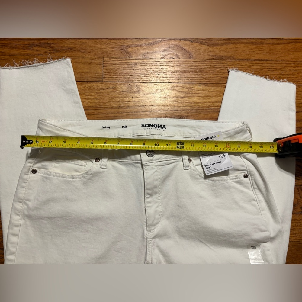 Sonoma White Distressed Skinny Jeans for Women NWT - Picture 3 of 7